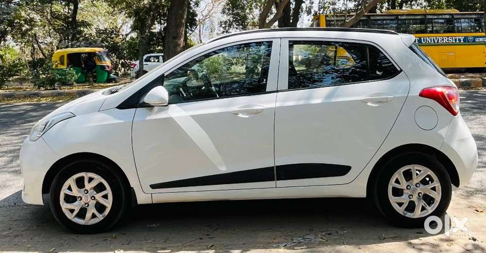 Hyundai Grand I10 1.2 Kappa Sportz, 2017, Cng & Hybrids