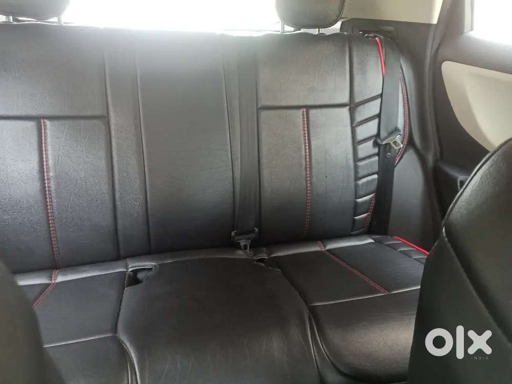 Tata Nexon 2025 Petrol 4000 Km Driven