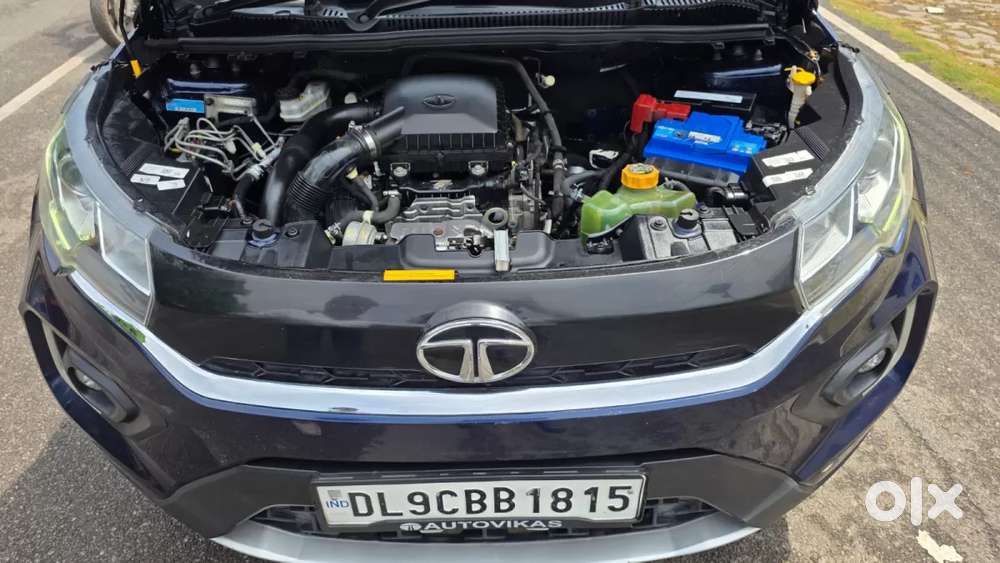 Tata Nexon 1.2 Revotron Xza Plus Premium, 2023, Petrol