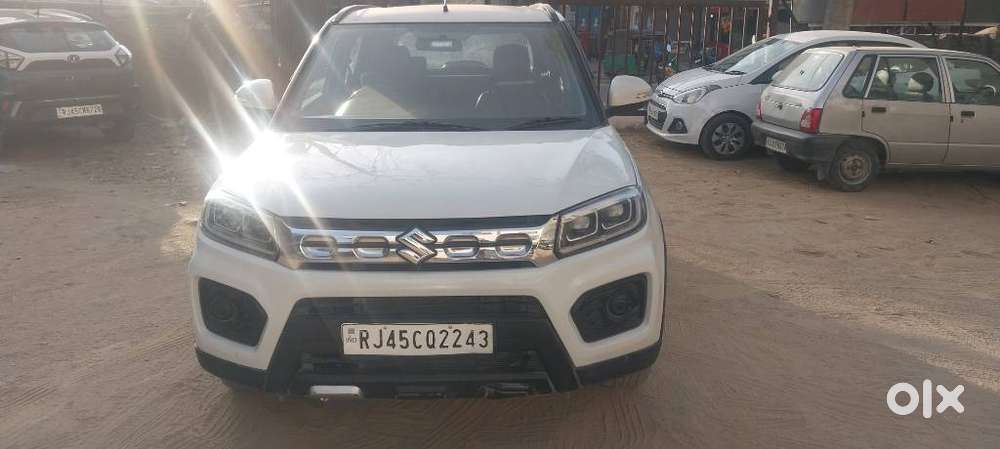 Maruti Suzuki Brezza 1.5 Vxi Cng, 2021, Cng & Hybrids