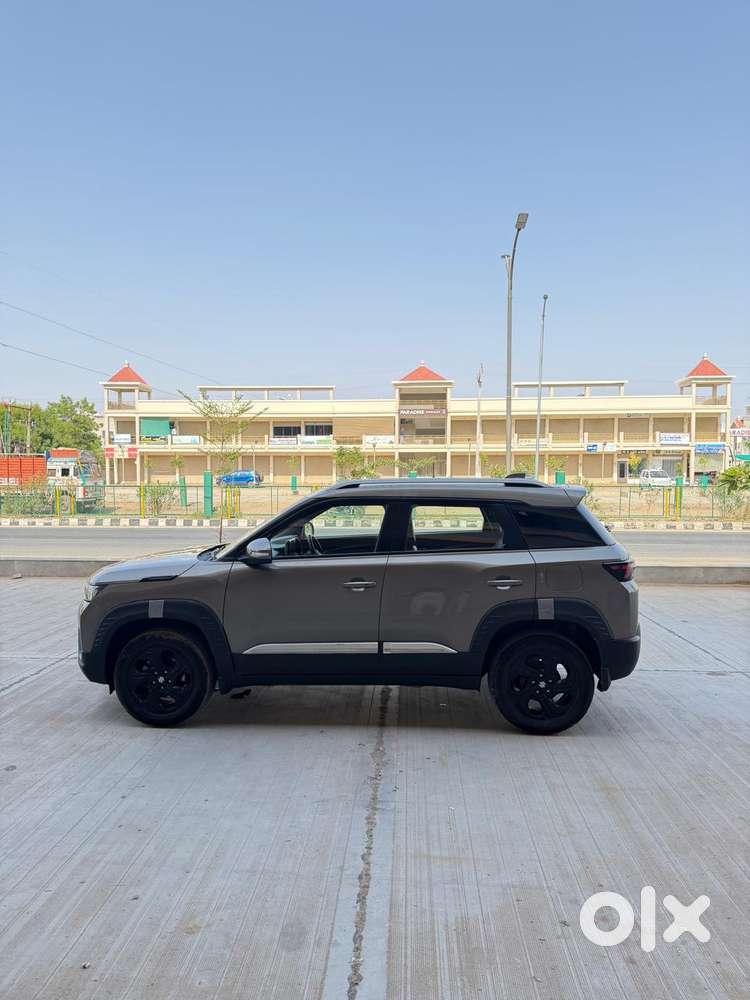 Maruti Suzuki Brezza 1.5 Zxi Plus Smart Hybrid, 2025, Petrol