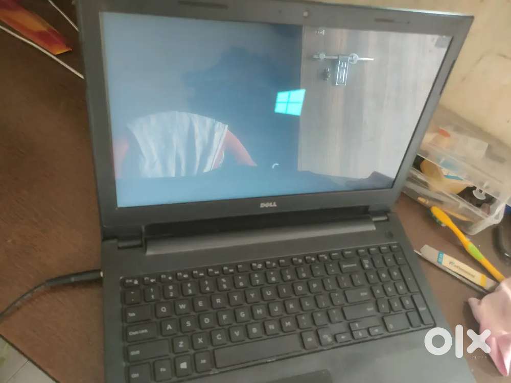 Dell Inspiron 15
