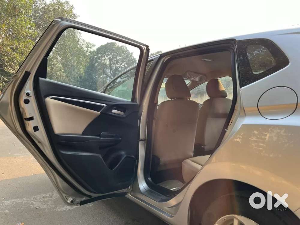 Honda Jazz V Cvt, 2015, Petrol