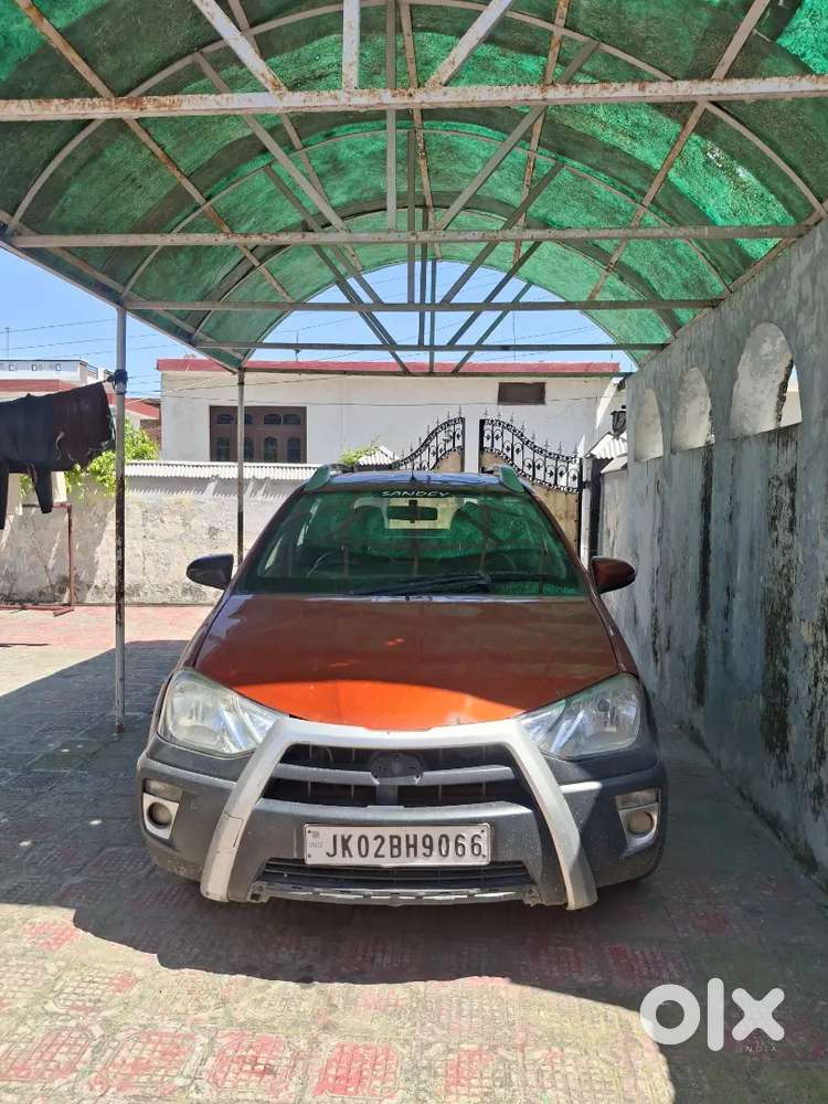 Toyota Etios Cross 2014 Petrol 217000 Km Driven