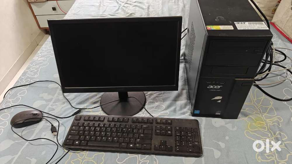 Acer desktop cpu 2024 model in a amazing condition