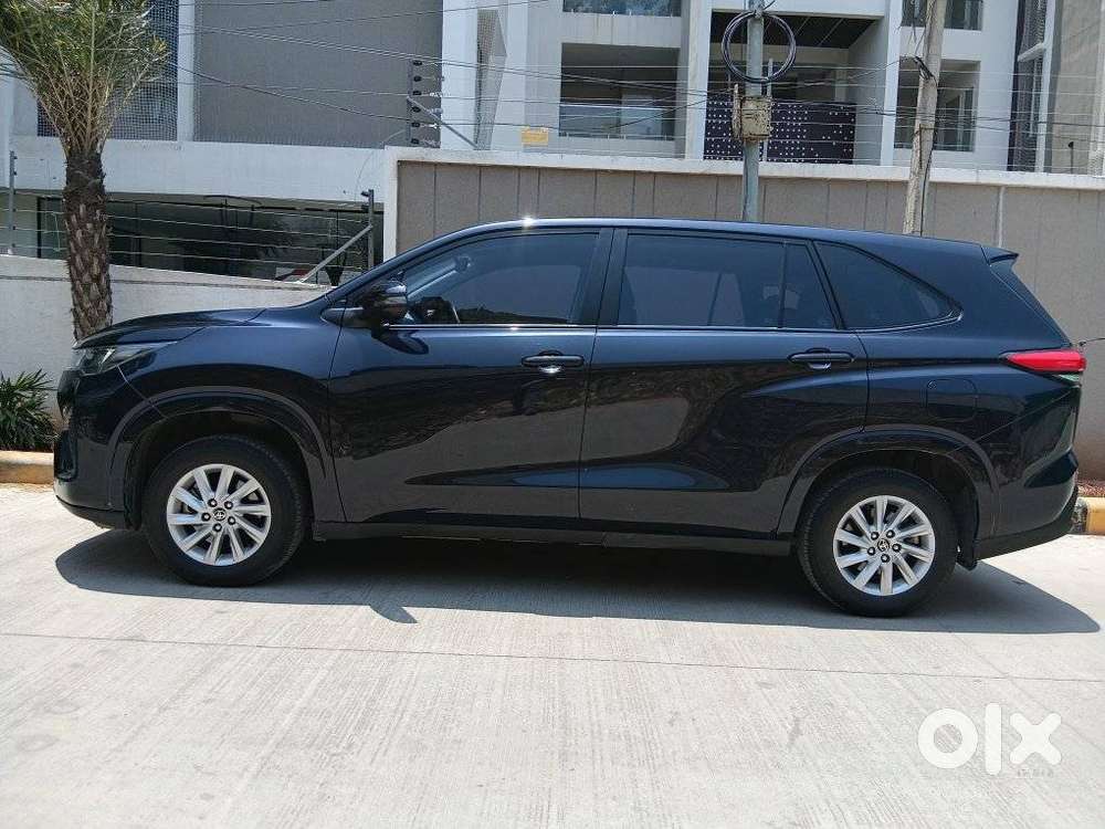 Toyota Innova Hycross 2.0 Gx 8 Str, 2024, Petrol