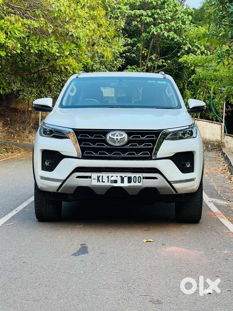 Toyota Fortuner 4x2 At 2.8 Diesel, 2023, Diesel