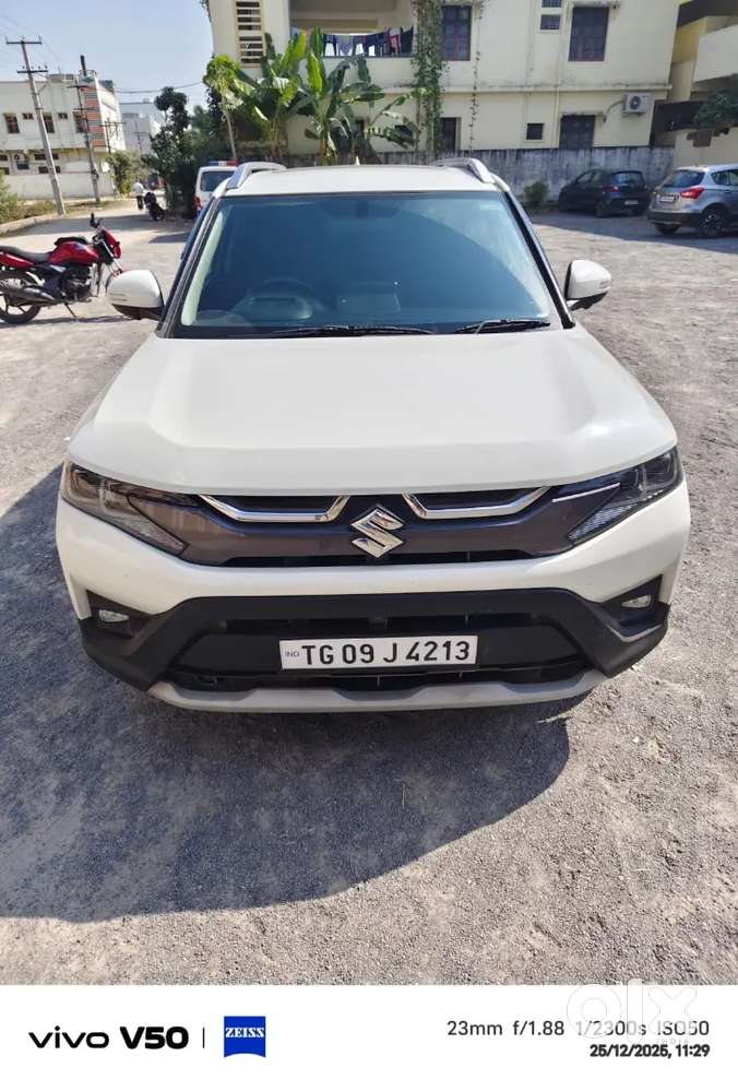 Maruti Suzuki Brezza 2023 Petrol 70000 Km Driven