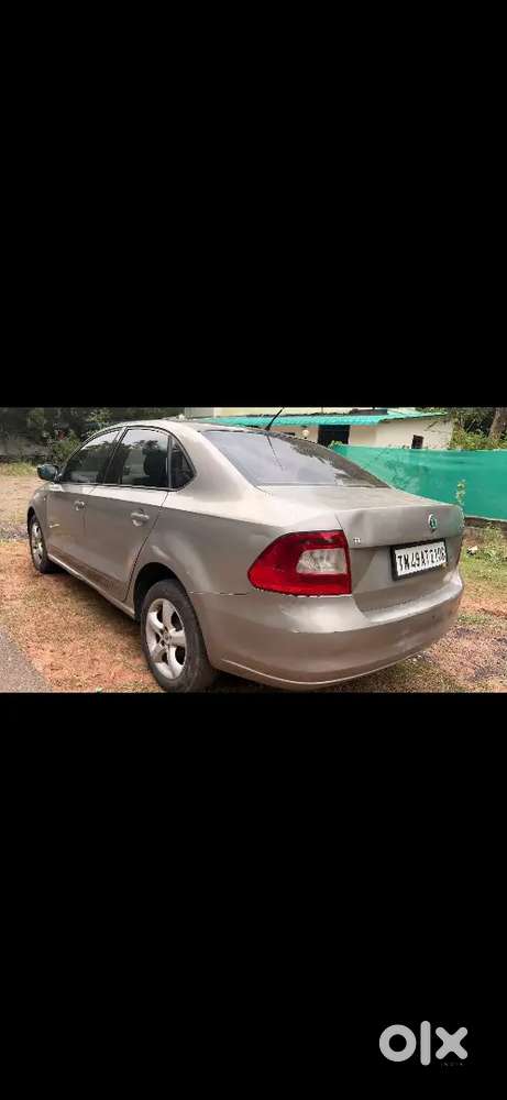 Skoda Rapid 2013 Diesel 145000 Km Driven