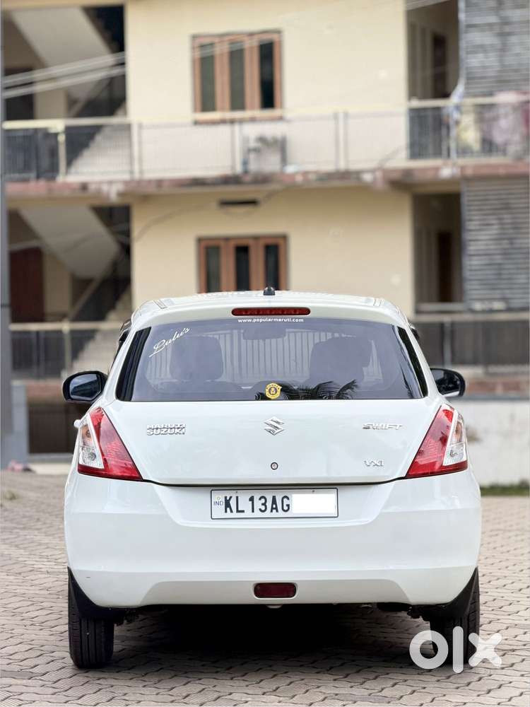 Maruti Suzuki Swift Vxi Ags, 2016, Petrol