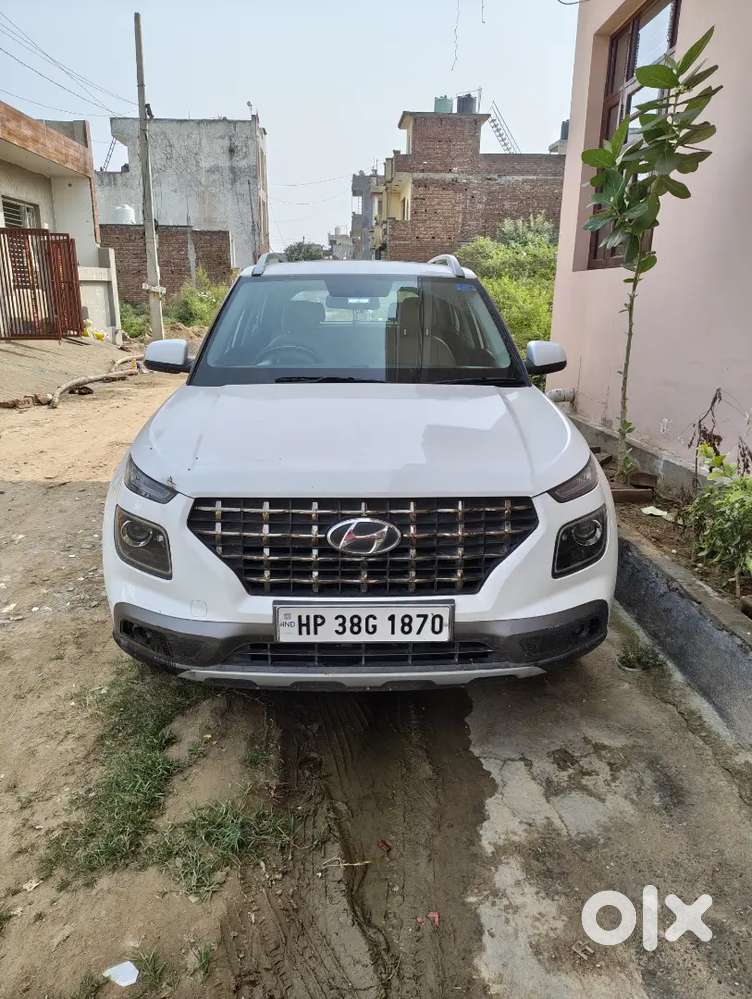 Hyundai Venue Next To New Condition