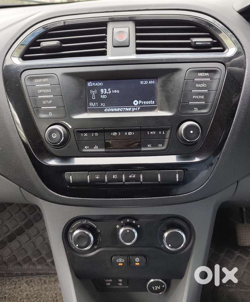 Tata Tigor Xza, 2018, Petrol