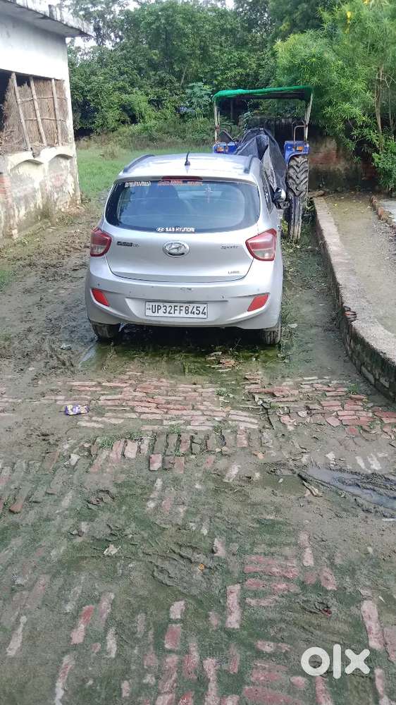 Car Me Koi Kami Nahi Hai