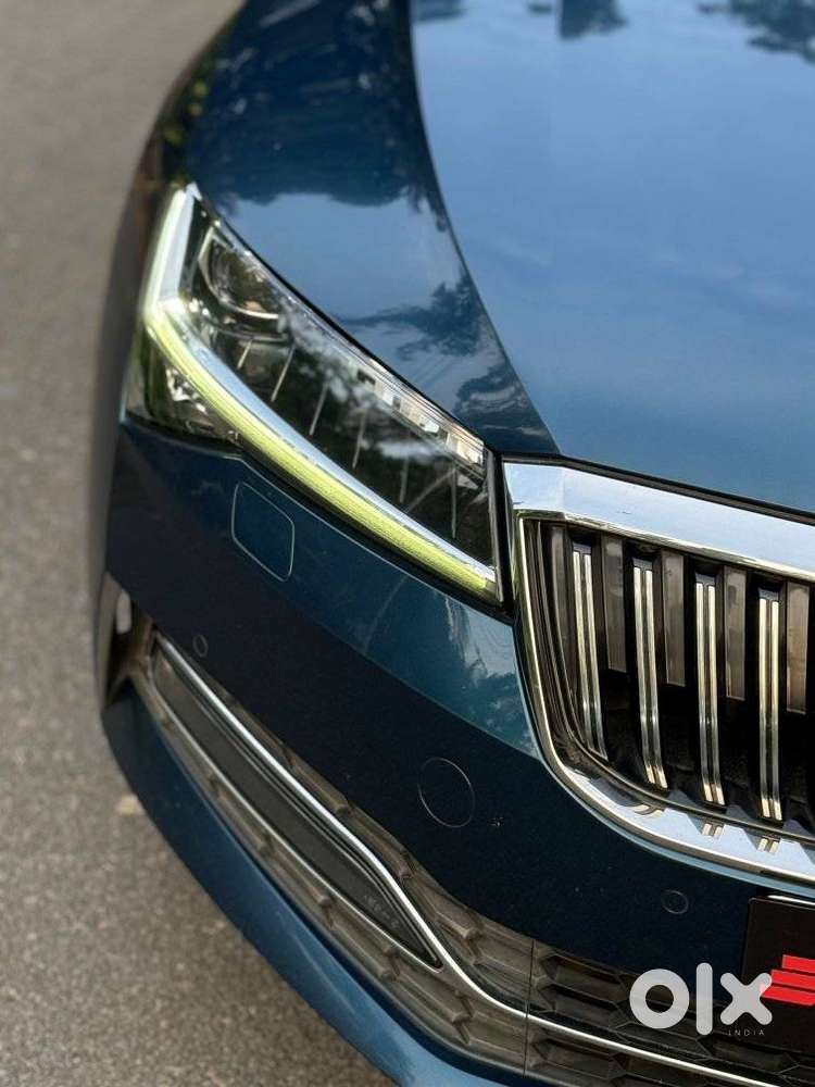 Skoda Superb 2.0 L&k Tsi At, 2022, Petrol
