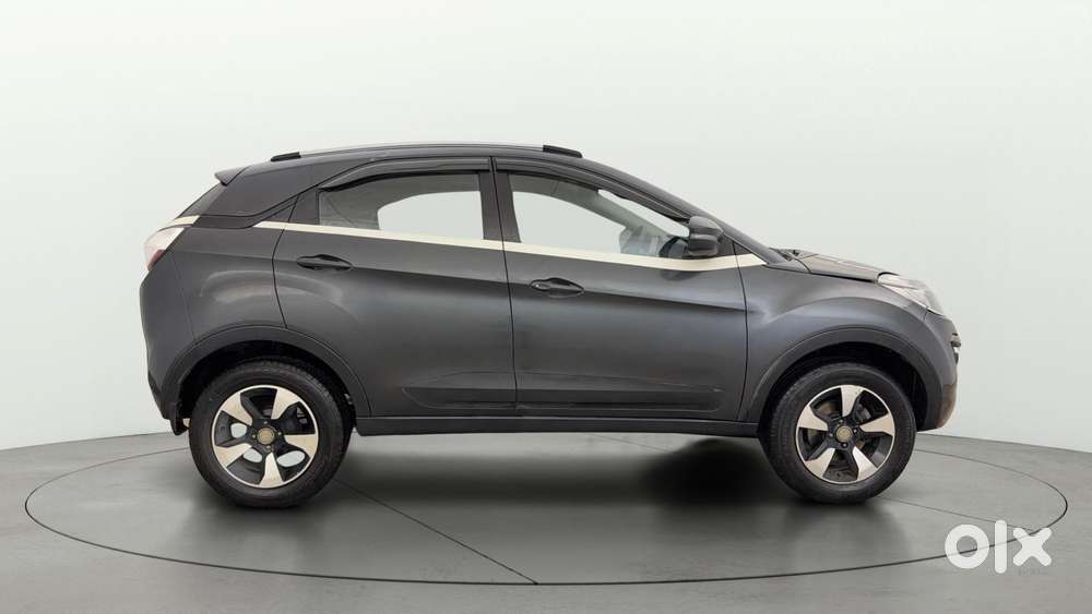 Tata Nexon 1.2 Revotron Xz Plus, 2018, Petrol