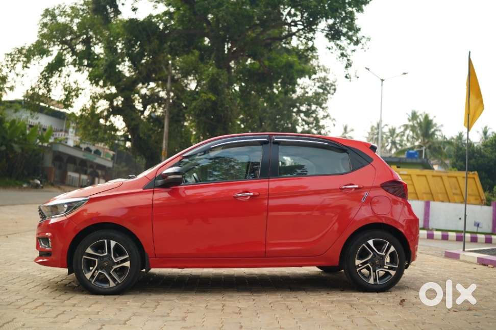 Tata Tiago, 2022, Petrol