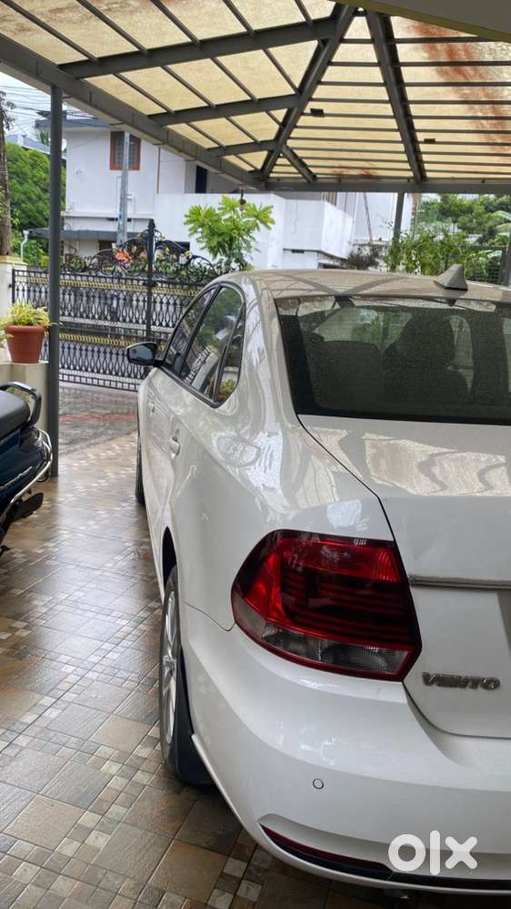 Volkswagen Vento Diesel Automatic 2015