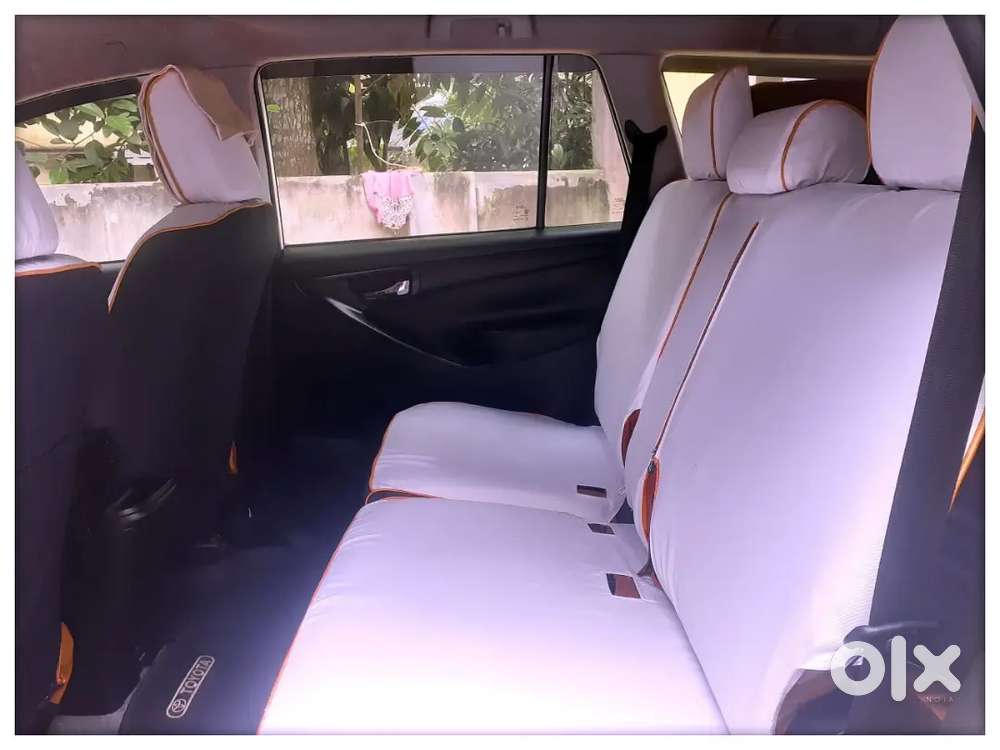 Toyota Innova Crysta 2017