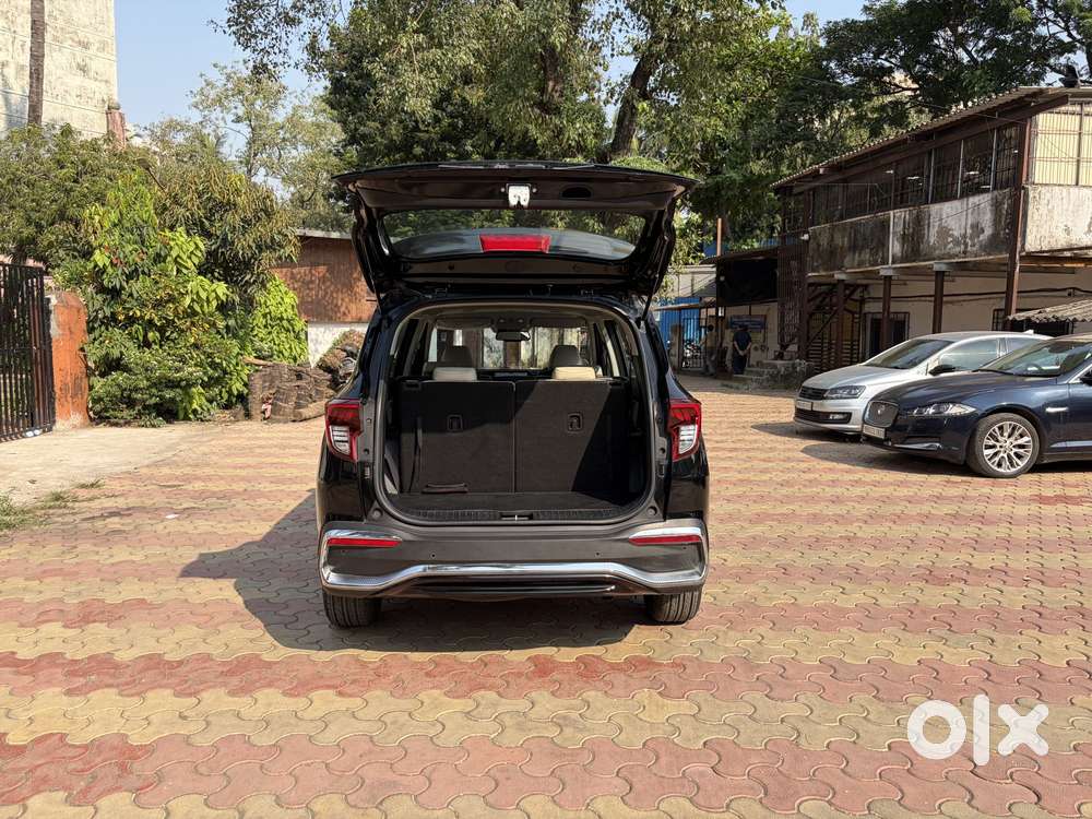 Kia Carens Luxury (o)1.5 Diesel At 7 Str, 2022, Diesel