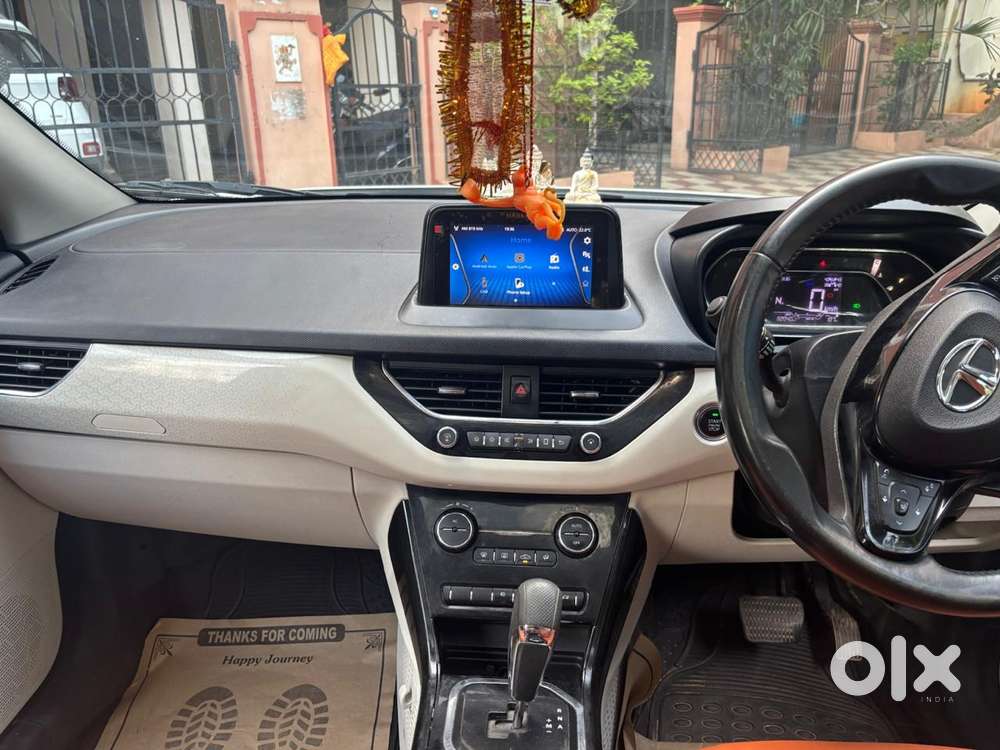 Tata Nexon 1.5 Revotorq Xza Plus Dual Tone Roof (o) Amt, 2021, Diese..