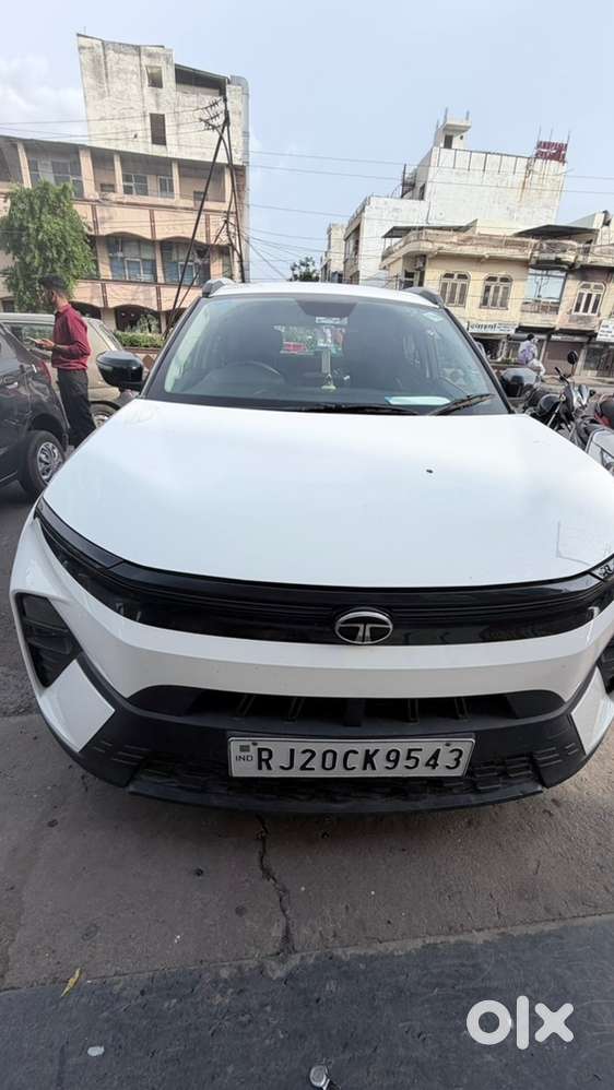 Tata Nexon Pure 2025