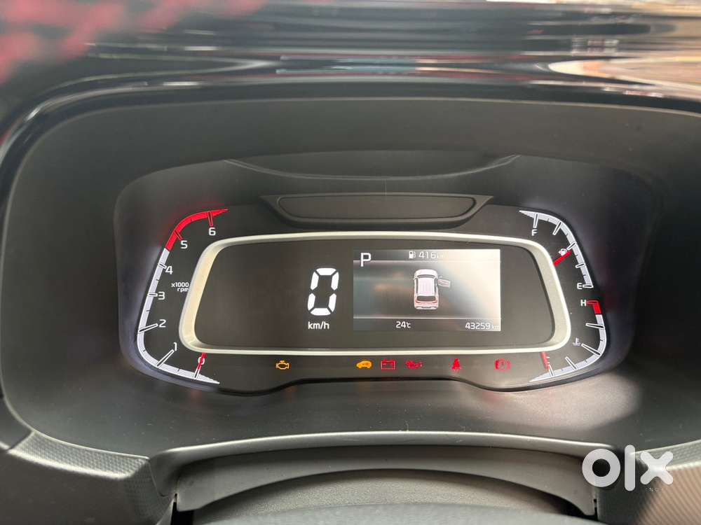 Kia Sonet 2022 Diesel At 43000 Km Driven