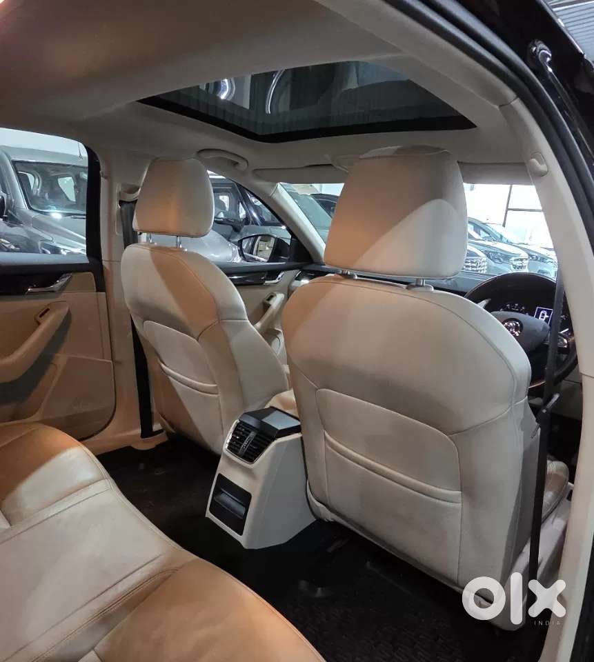 Skoda Octavia 1.8 Tsi Style Plus At, 2016, Petrol