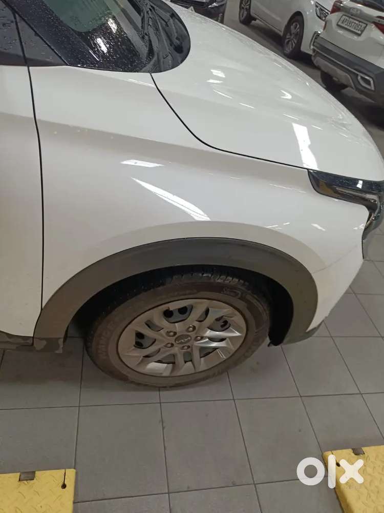 Kia Carens 24000 Km Imt