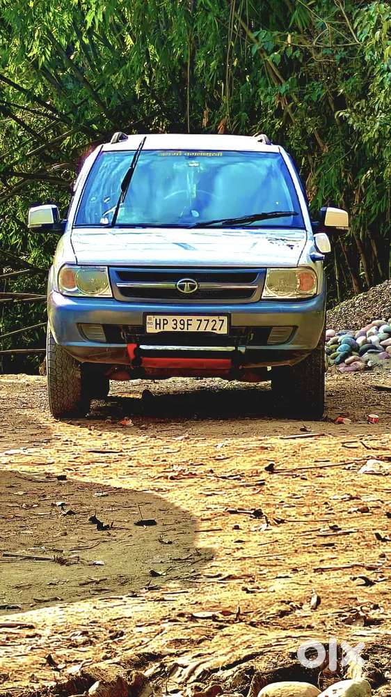 Tata Safari 2012