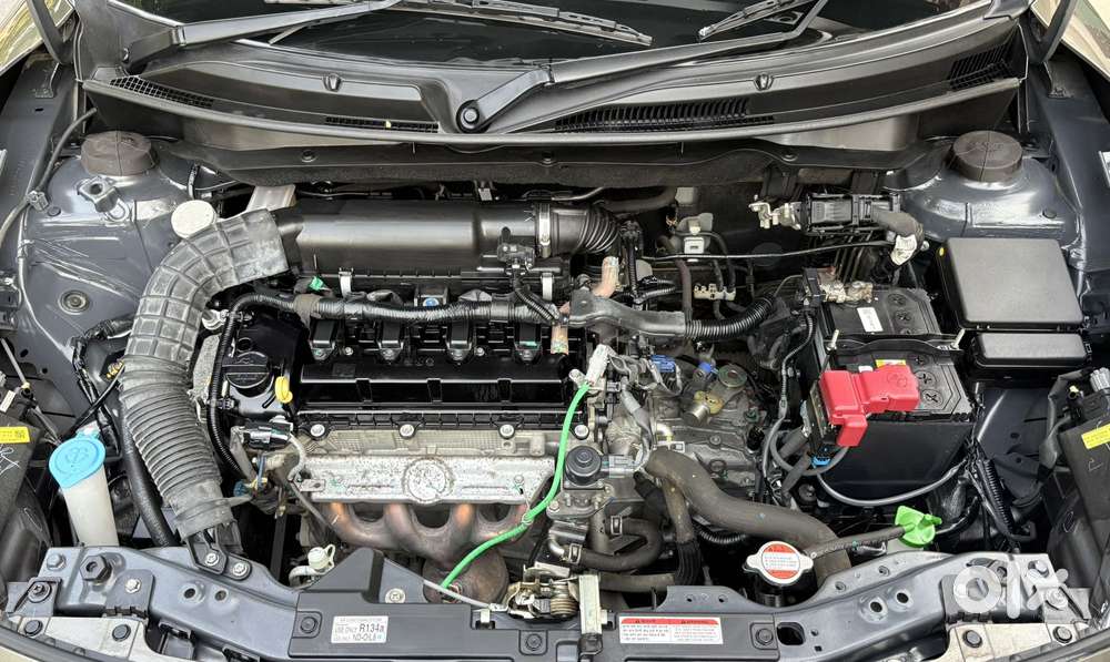 Maruti Suzuki Swift Vxi + Manual, 2022, Petrol