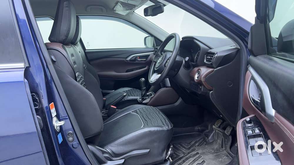 Maruti Suzuki Grand Vitara 1.5 Zeta Cng, 2023, Cng & Hybrids