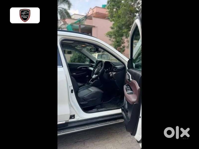 Maruti Suzuki Grand Vitara 1.5 Alpha Smart Hybrid Dual Tone, 2023, P..