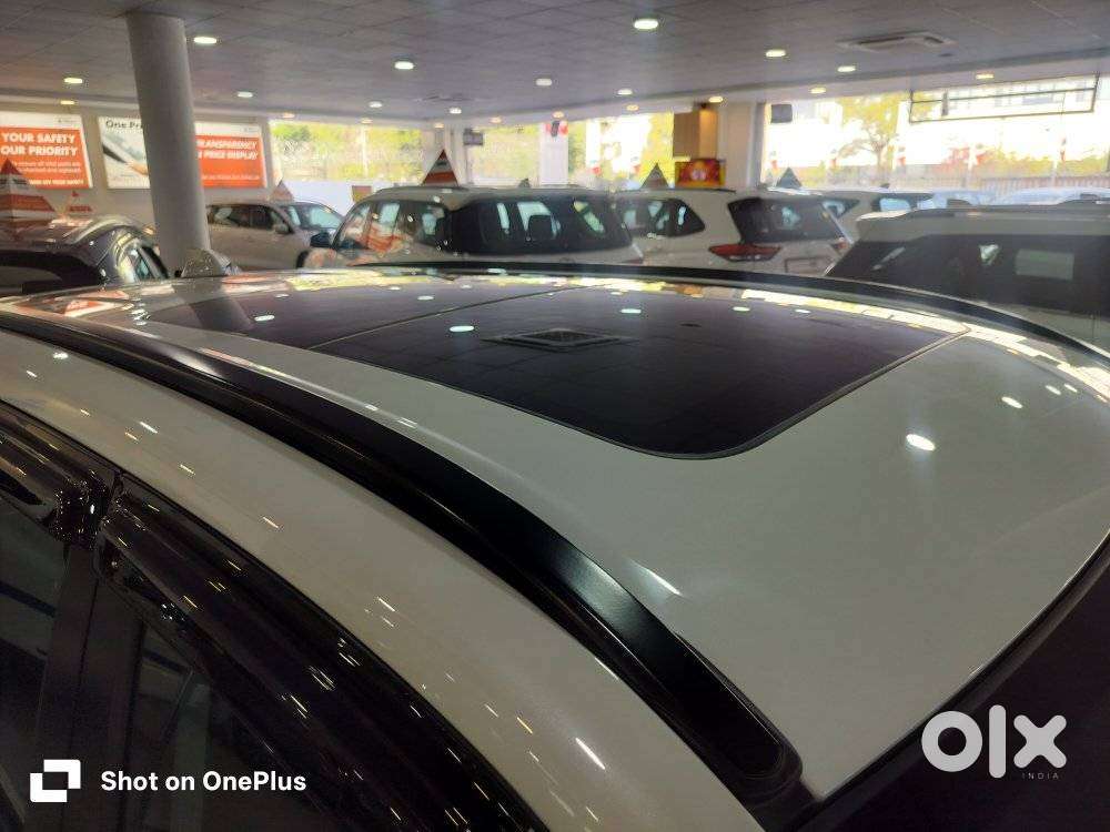 Maruti Suzuki Grand Vitara 1.5 Alpha Smart Hybrid At, 2023, Petrol