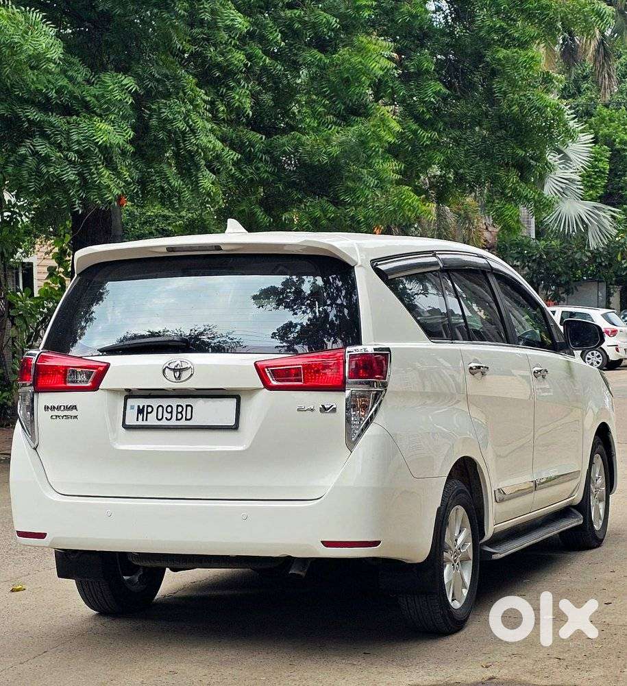 Toyota Innova Crysta 2.4 V, 2018, Diesel