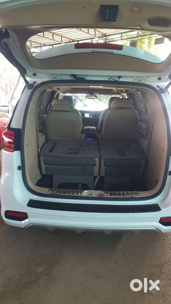 Kia Carnival Limousine Plus 7 Str, 2022, Diesel