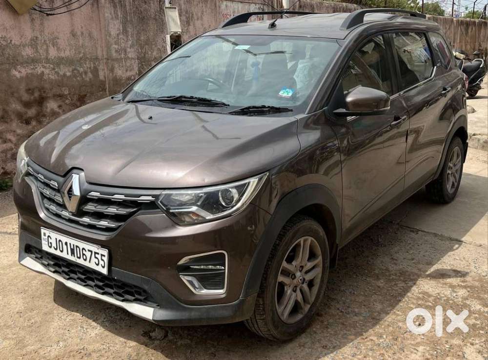 Renault Triber Rxz, 2021, Petrol
