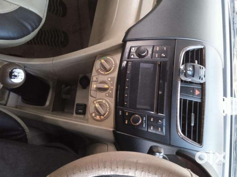 Maruti Suzuki Dzire 1.2 Vxi, 2016, Petrol