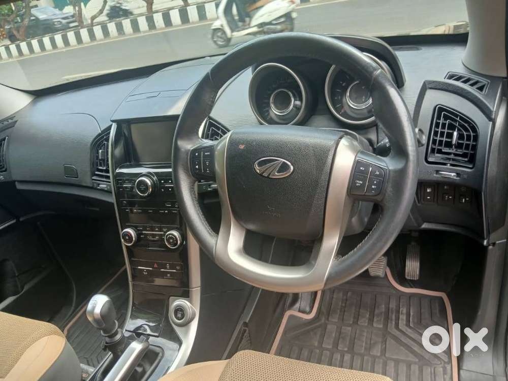 Mahindra Xuv500 W9, 2020, Diesel
