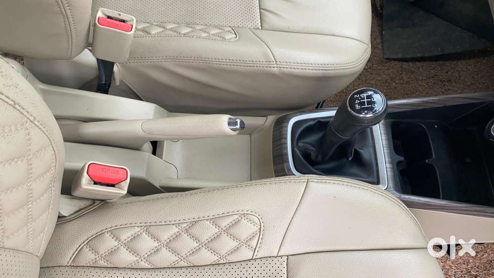 Maruti Suzuki Swift Dzire 1.2 Vxi Bsiv, 2020, Petrol