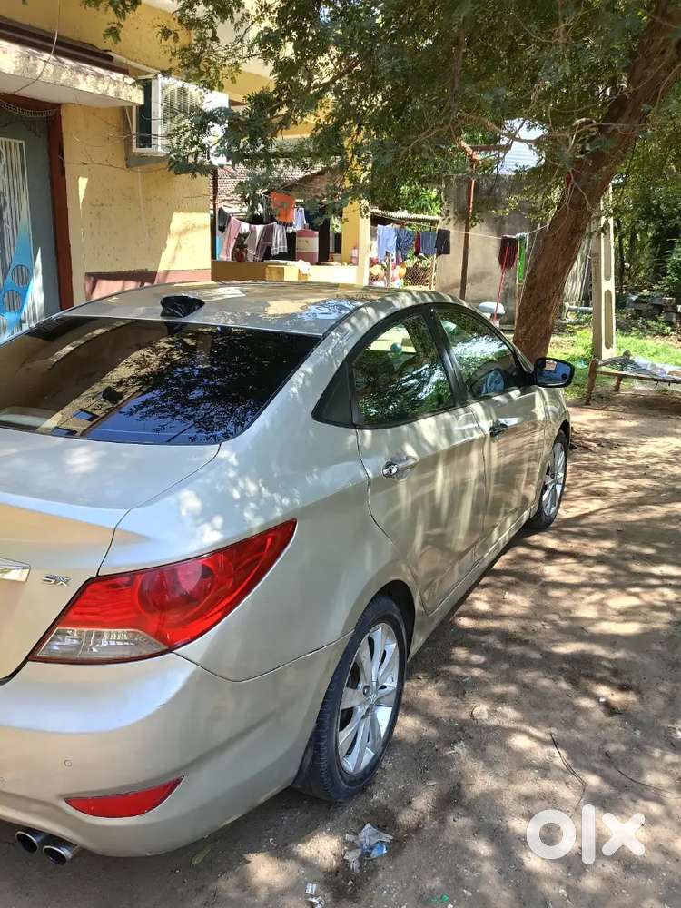 Hyundai Verna 2011 Cng & Hybrids 165000 Km Driven