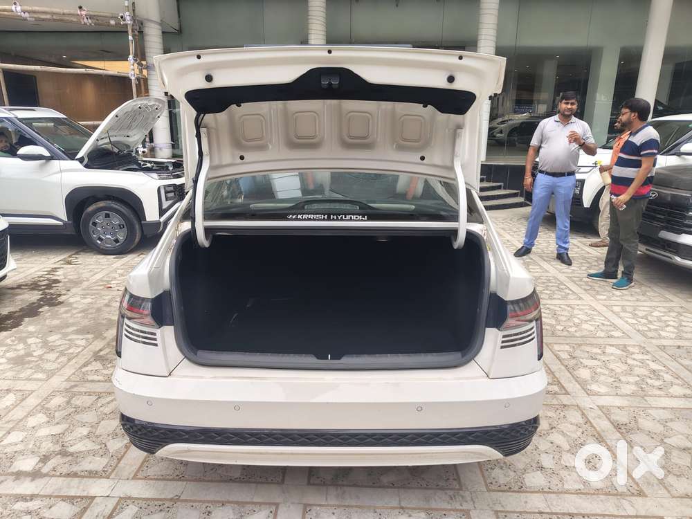 Hyundai New Verna Sx O 1.5 Turbo Gdi Mt, 2023, Petrol