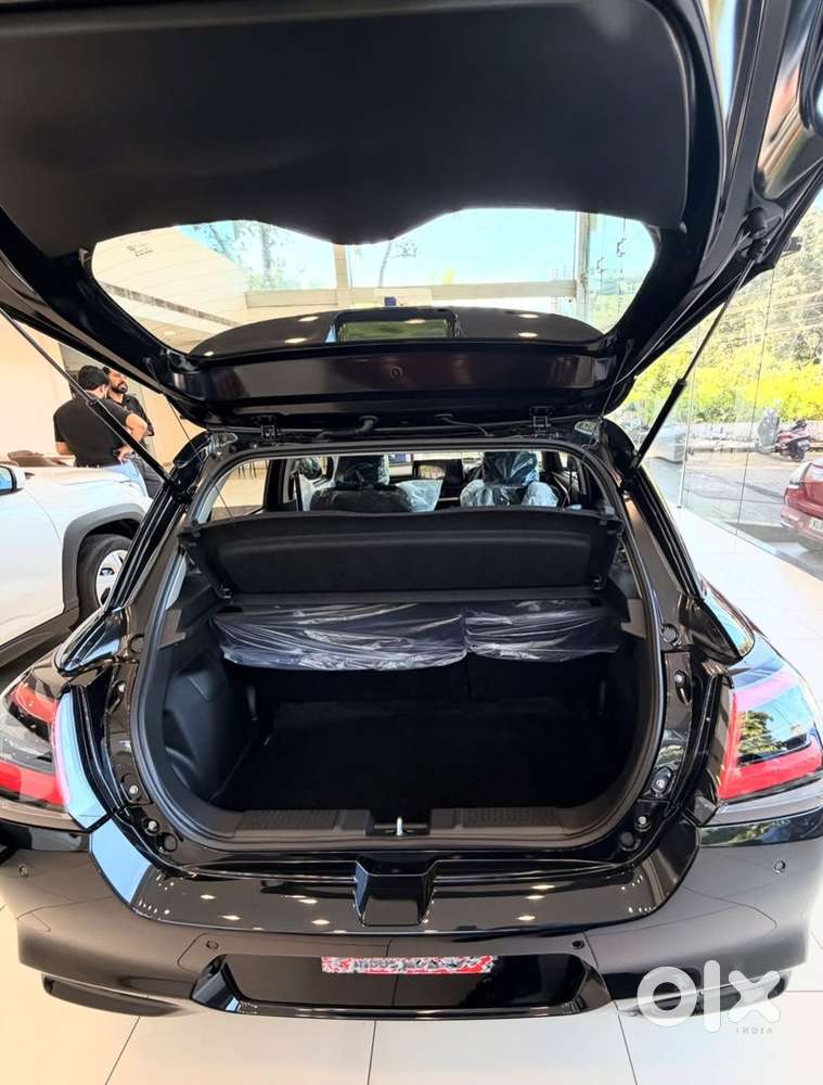 Maruti Suzuki Swift Petrol 2026