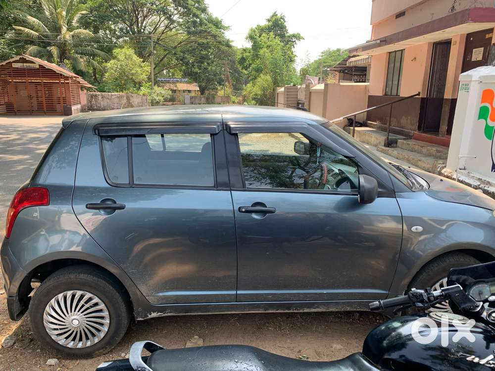 Maruti Suzuki Swift 1.2 Vxi (o), 2005, Petrol