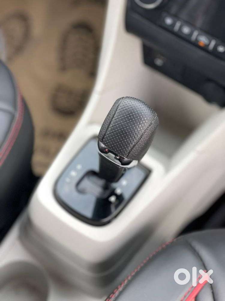 Tata Tiago 1.2 Revotron Xza Plus Amt, 2022, Petrol