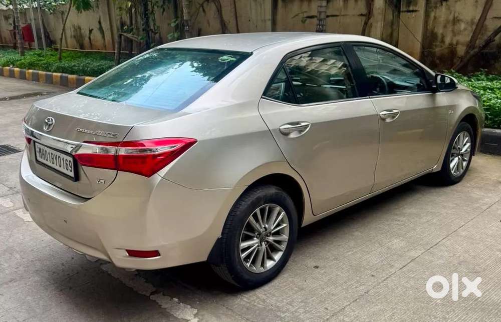 Toyota Corolla Altis, 2014, Petrol