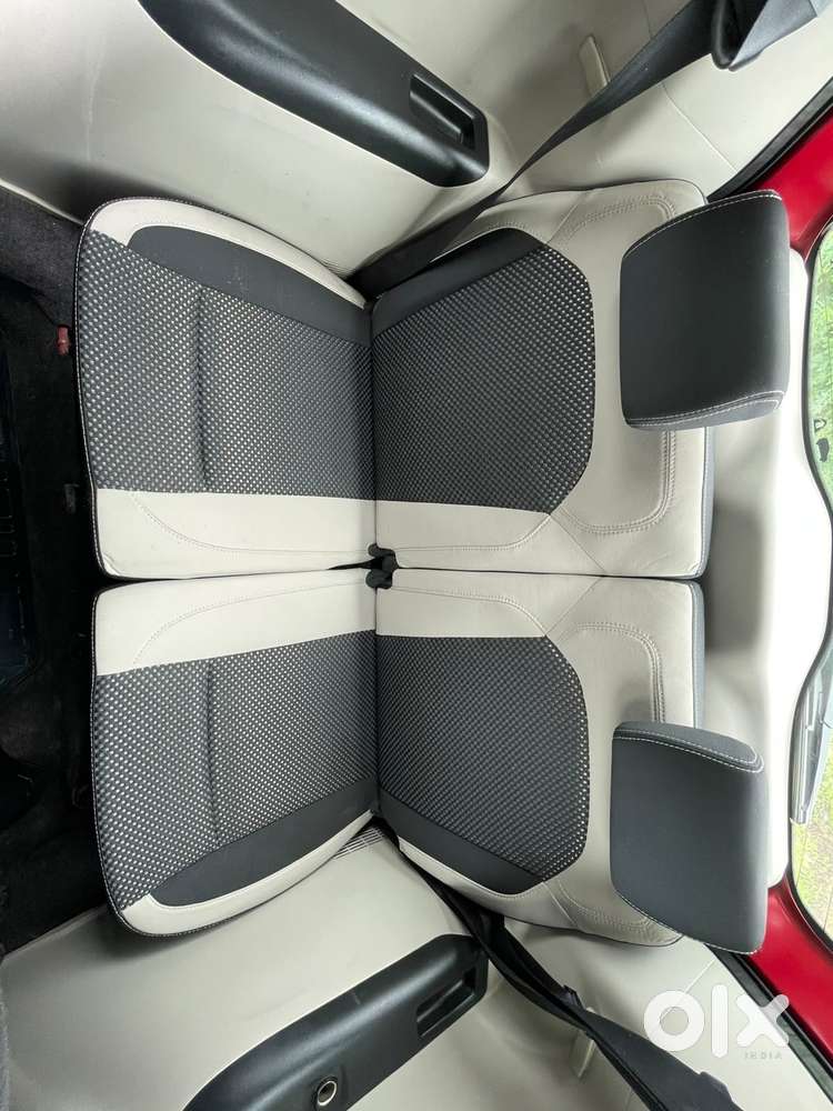 Renault Triber Rxz, 2021, Petrol