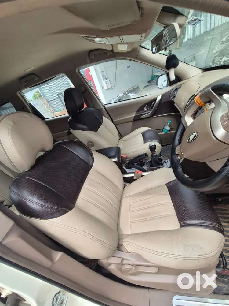 Mahindra Xuv500 Diesel 2015 Variant