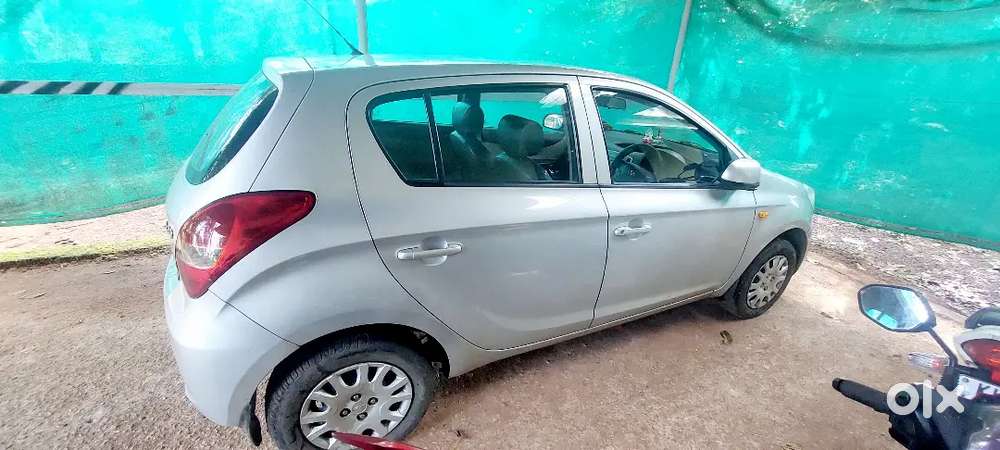 Hyundai I20 2010 Diesel 151000 Km Driven, Family Used Vehicle.