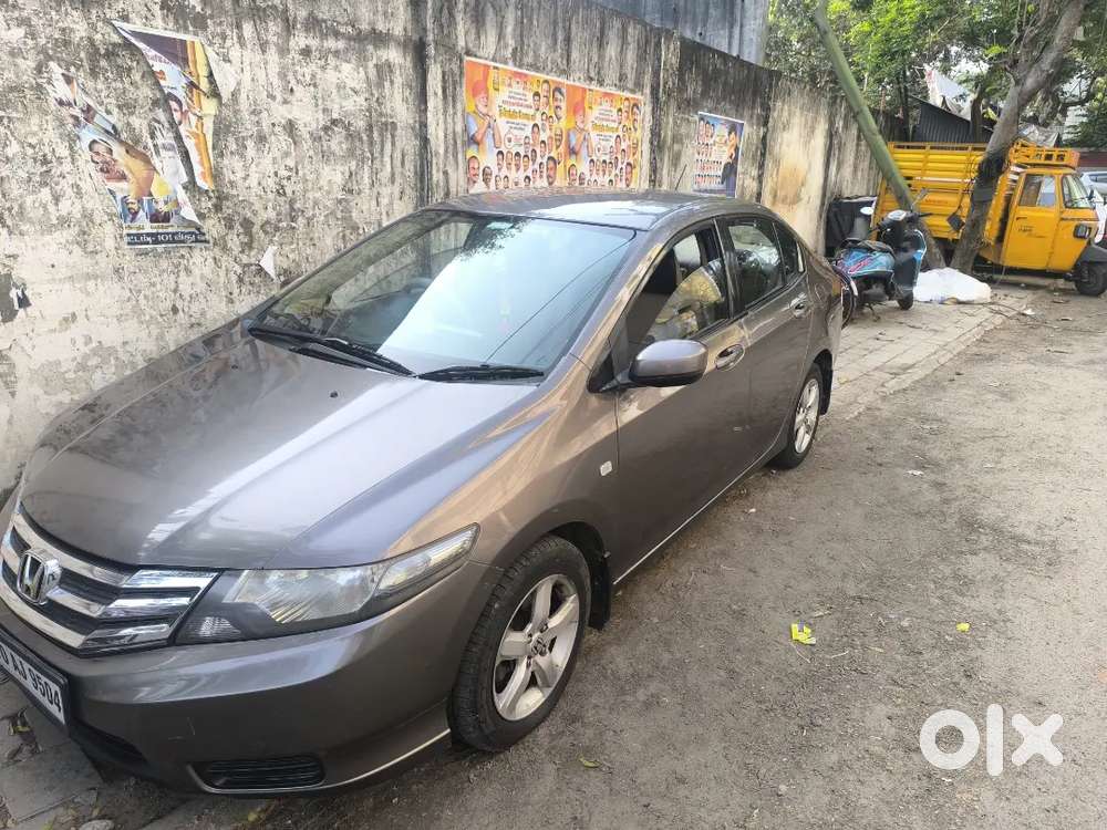 Insurance One Year, New Battery, Two New Tyre