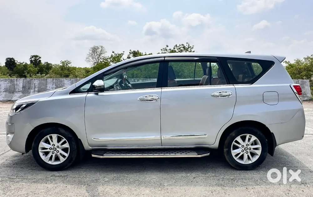Toyota Innova Crysta 2018 Diesel 121000 Km Driven